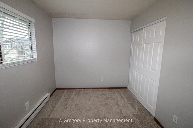 Building Photo - 19328 29th Ave SE