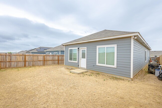 Building Photo - 5414 St Francis Dr