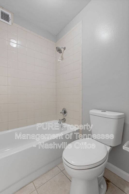 Building Photo - 3000 Hillsboro Pike