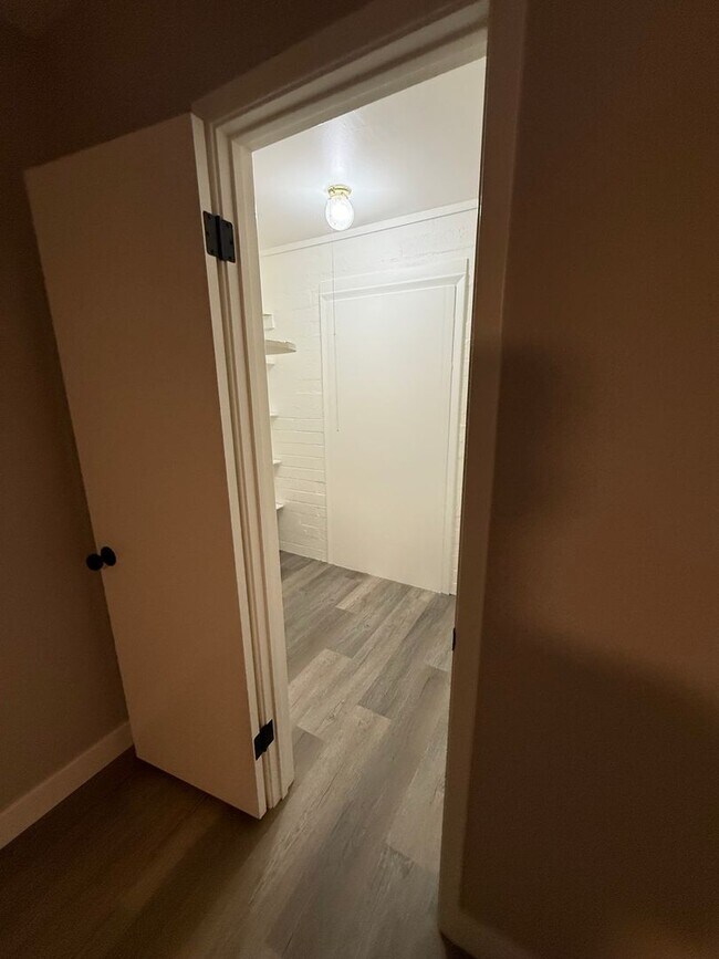 Building Photo - Remodeled 3 Bedroom Home Tempe