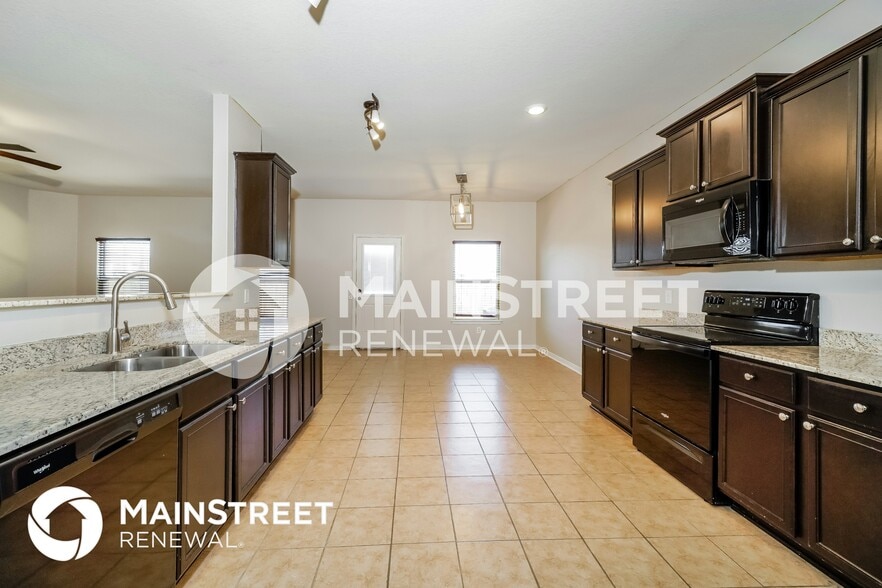 Building Photo - 4028 Northaven Trail