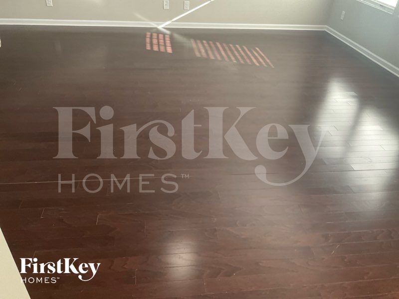 Building Photo - 267 Harrison Ln