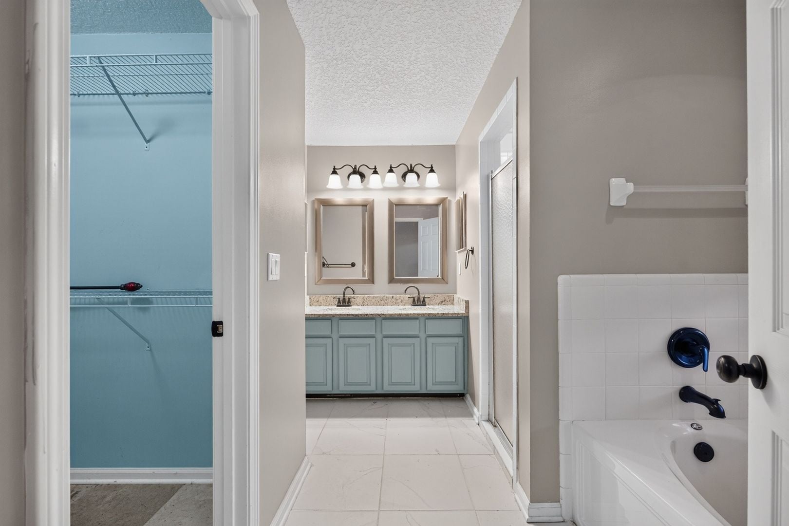 Building Photo - 863 Timberjack Ct