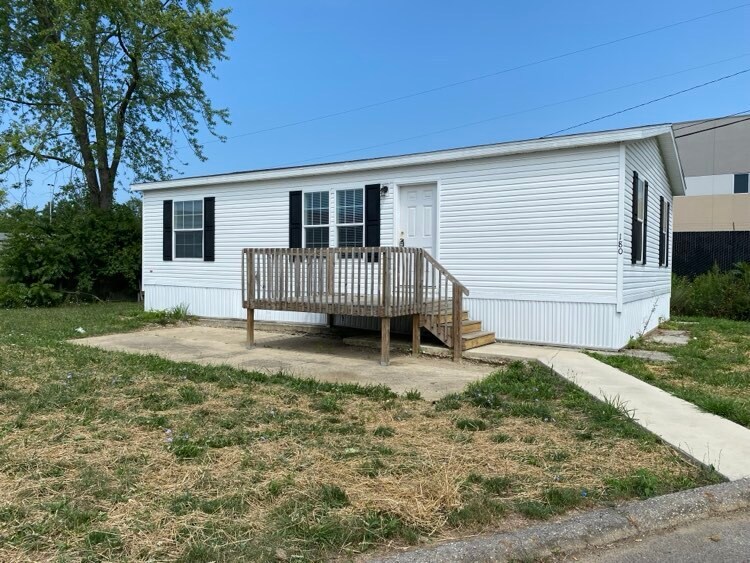 Building Photo - 10610 State Rte 762