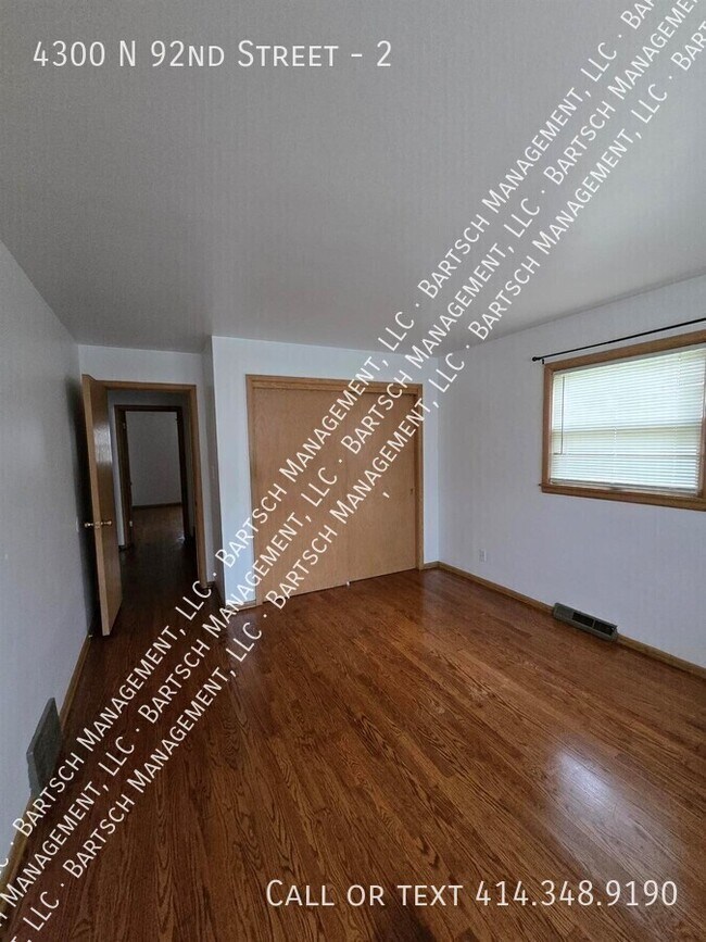 Building Photo - 4300 N 92nd St