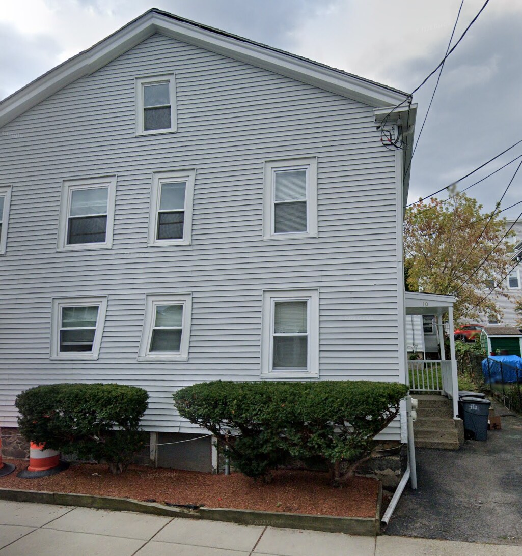 Building Photo - 10 Shepard St