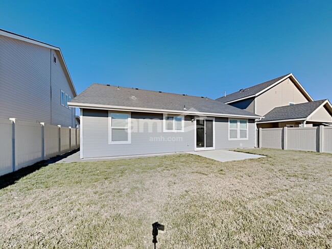 Building Photo - 9137 W Bigwood Dr.