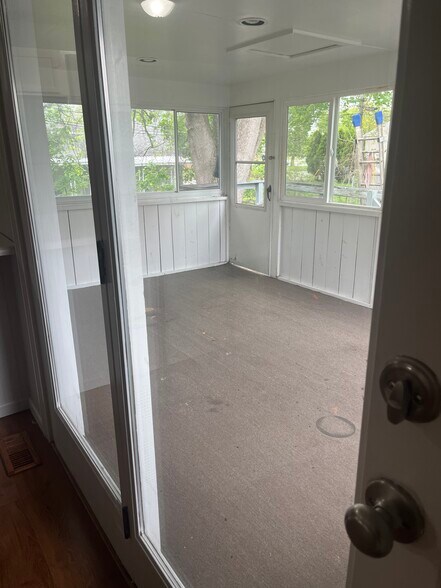 Building Photo - 356 Avonwick Pl