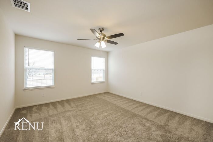 Building Photo - 10934 Chatham Ct