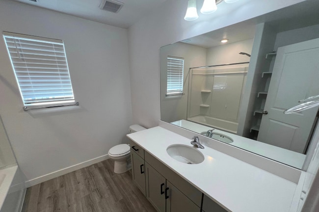 Building Photo - 632 Sugar Beet Dr