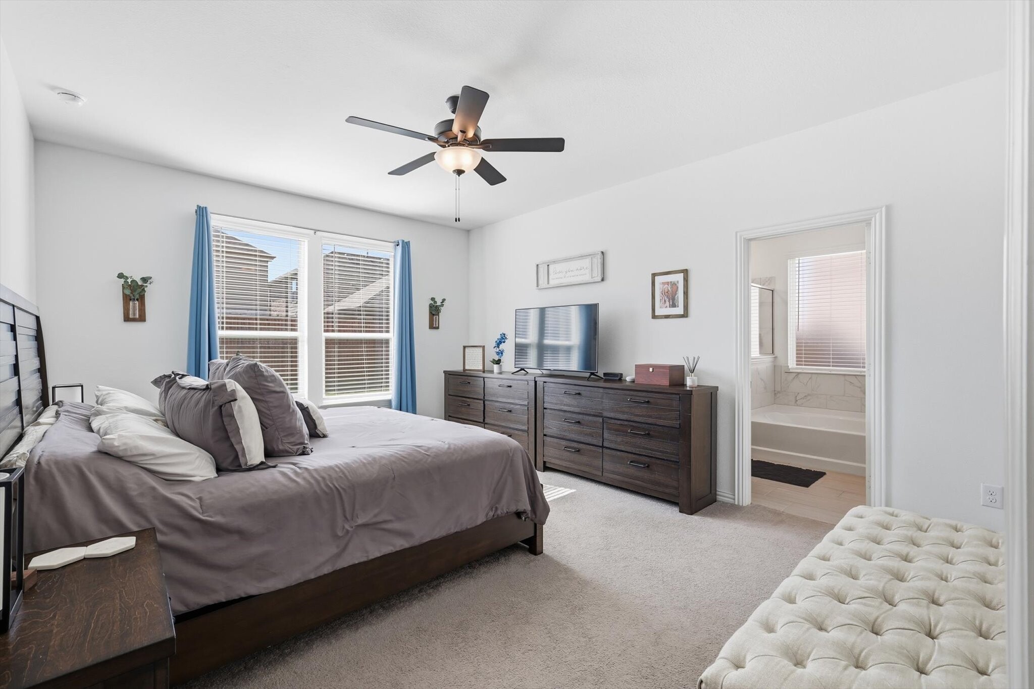 Building Photo - 1008 Elijah Dr