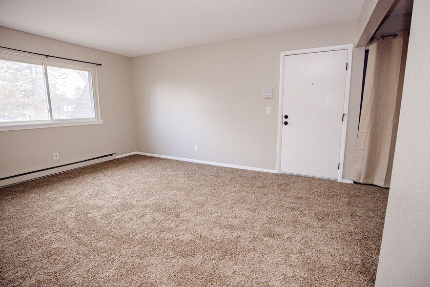 Bedroom #3 - 6730 Hill Ave