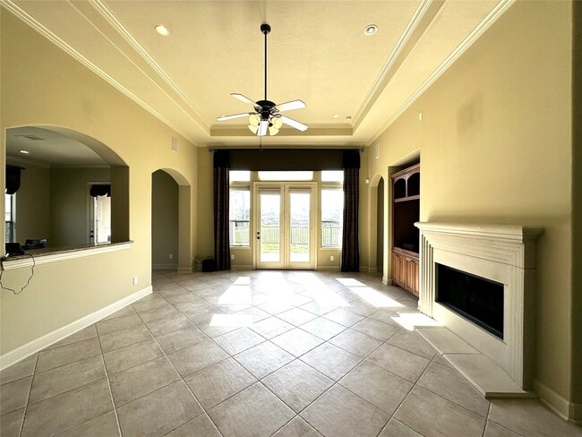 Building Photo - 617 Constellation Blvd