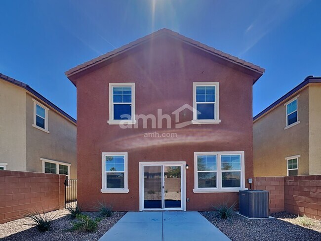 Building Photo - 960 Nero Ave