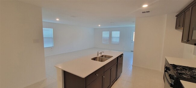 Building Photo - 2636 Turtle Dove Dr