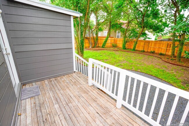 Building Photo - 708 Nevada St