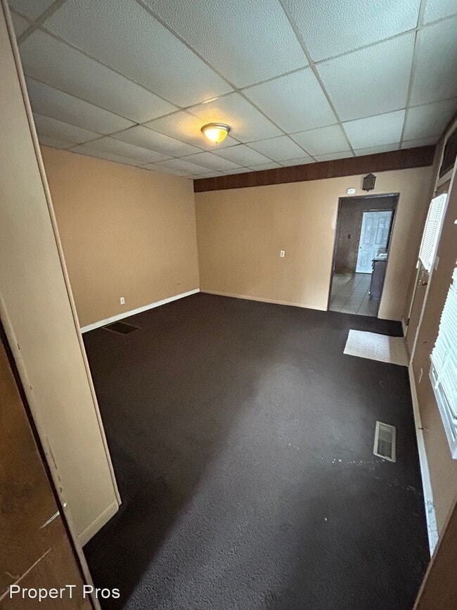 Building Photo - 2 br, 1 bath House - 1109 Oakley Street
