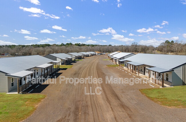 Building Photo - 21579 County Rd 2138