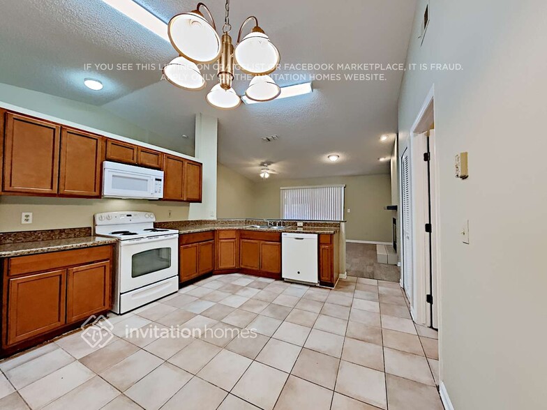 Building Photo - 1810 Branchwater Trail