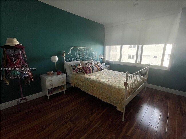 Building Photo - 1200 West Ave