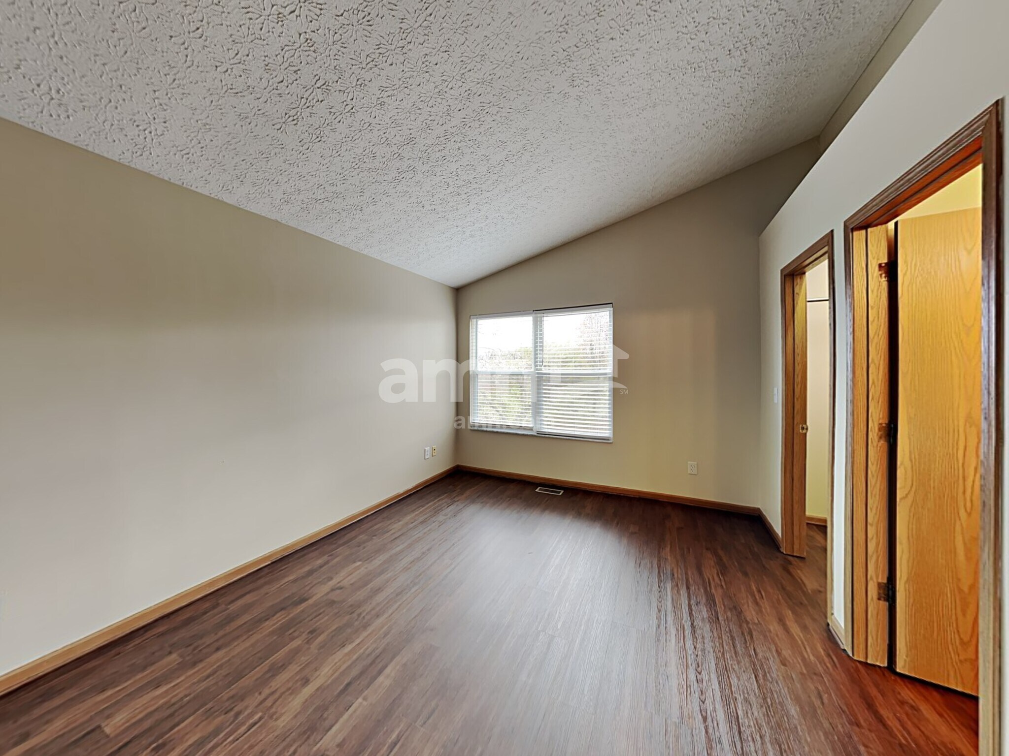 Building Photo - 3572 Wesson Dr