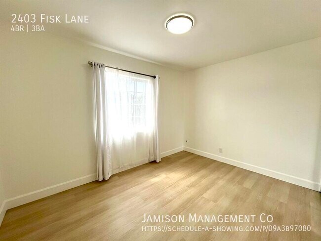 Building Photo - 2403 Fisk Ln