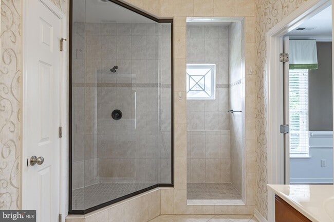 Building Photo - 2915 Murano Way