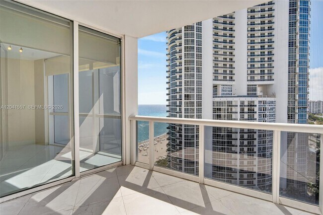 Building Photo - 18201 Collins Ave