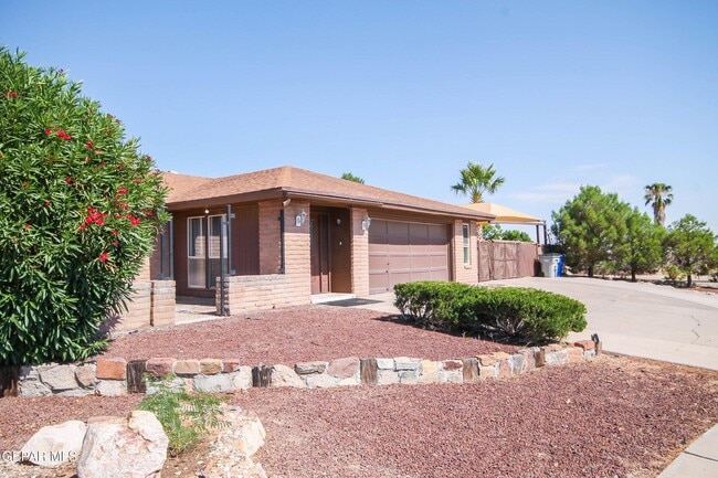 Building Photo - 1709 Pete Brown Pl