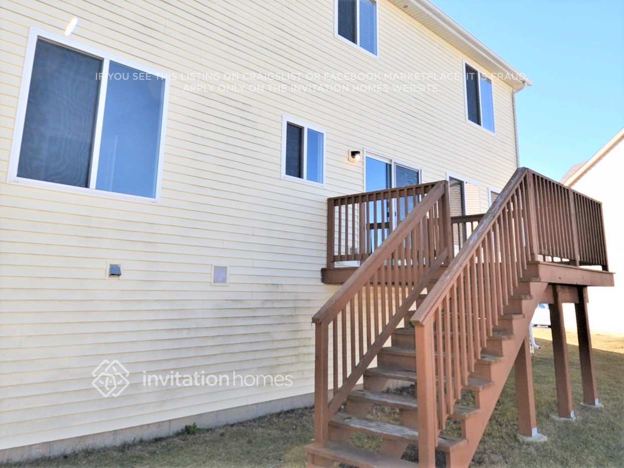 Building Photo - 39795 Ackworth Ln