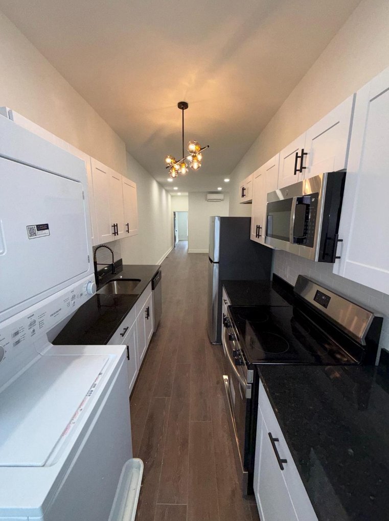 Building Photo - 2028 Druid Hill Ave