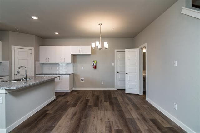 Building Photo - 729 Harvest Moon Dr