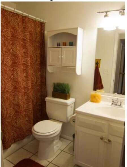 Building Photo - 30378 Appaloosa Dr