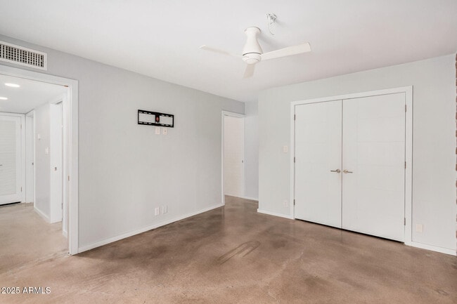 Building Photo - 7401 E Northland Dr