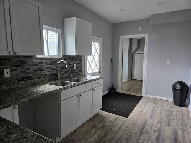 Building Photo - 2366 Spencerport Rd