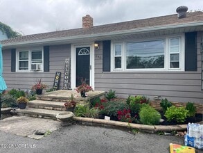 Building Photo - 240 Arkansas Ave