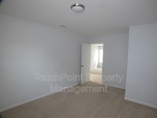 Building Photo - 2212 Atwell Glen Ln