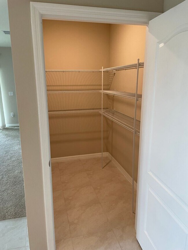 Building Photo - Open House Saturday June 20 - 10am-12am - ...
