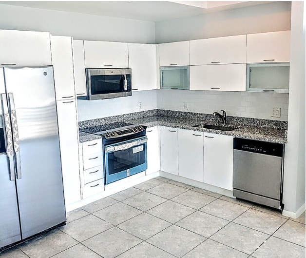 Building Photo - 133 NE 2nd Ave Unit 3206