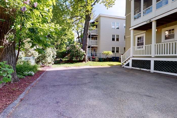 Building Photo - 71 Beechcroft St