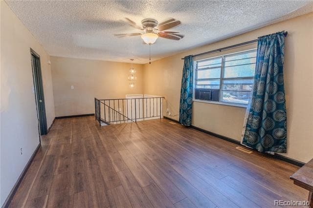 Building Photo - 7210 Millbrook Ct