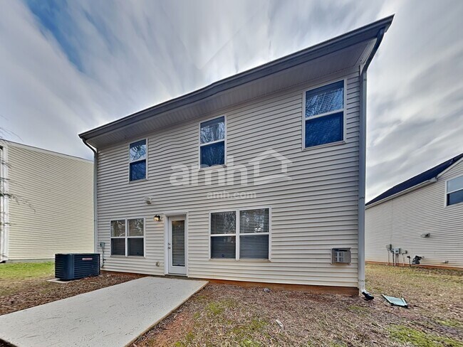 Building Photo - 7005 Sunman Rd