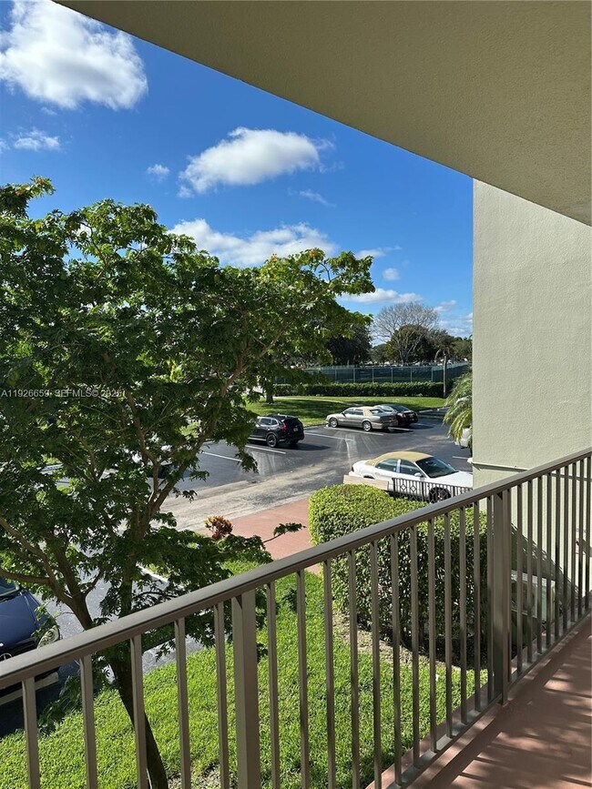 Building Photo - 13255 SW 9th Ct