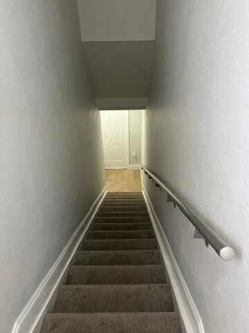 Building Photo - 2557 Centergate Dr