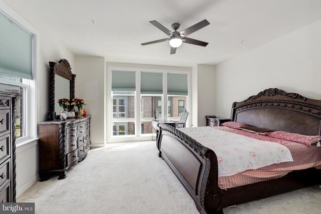 Building Photo - 13389 Launders St