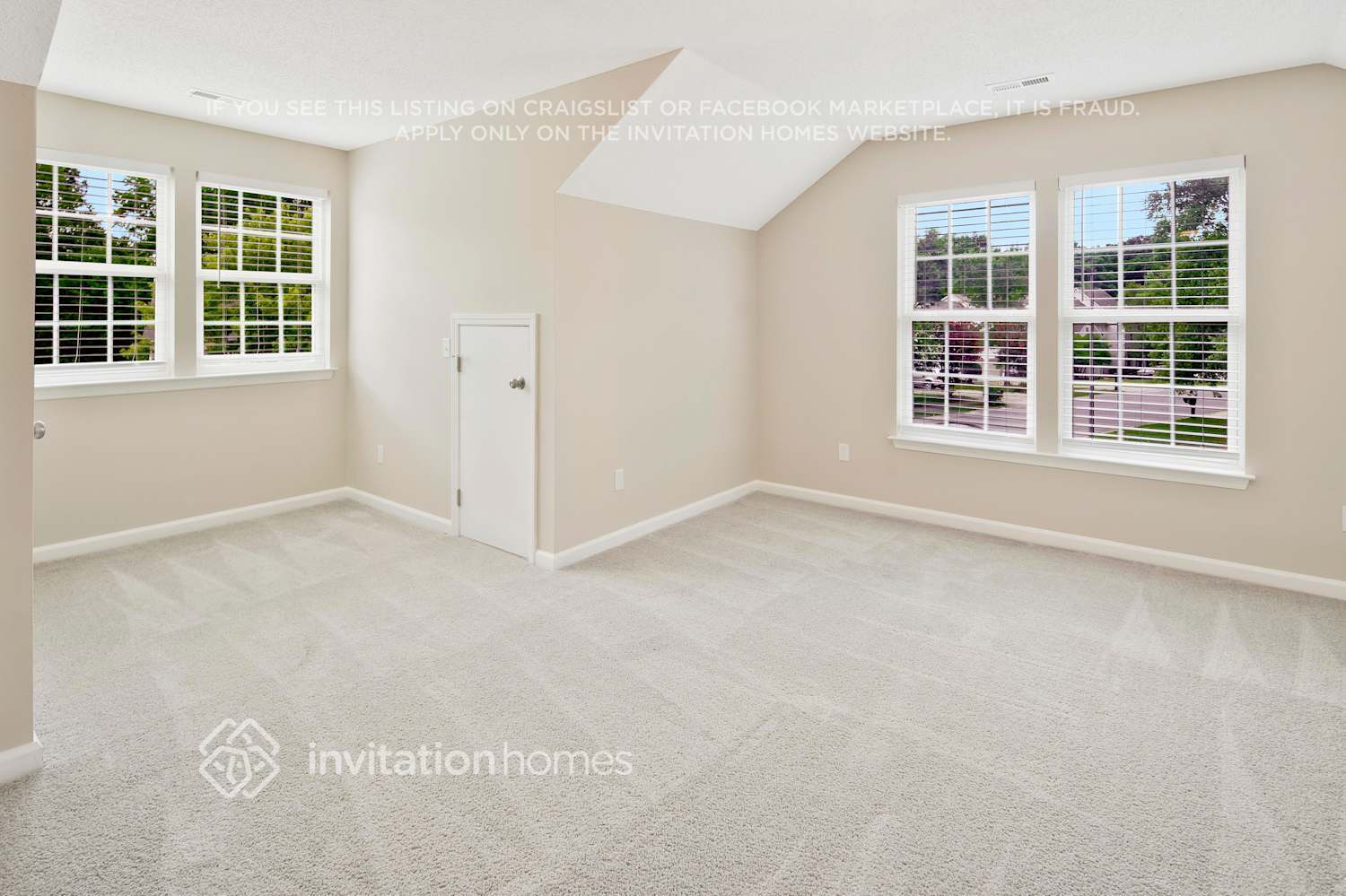 Building Photo - 2331 Pimpernel Rd