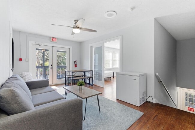 Building Photo - 50 Saragossa St