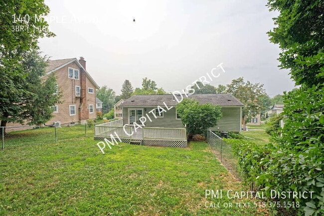 Building Photo - 140 Maple Ave