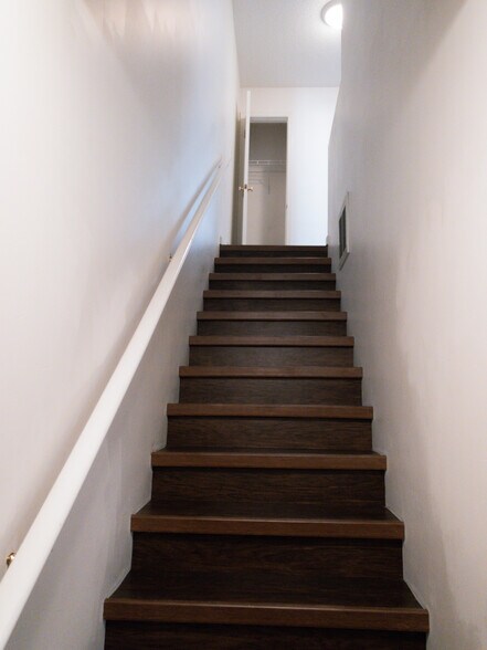 Building Photo - 152 Gray Station Rd