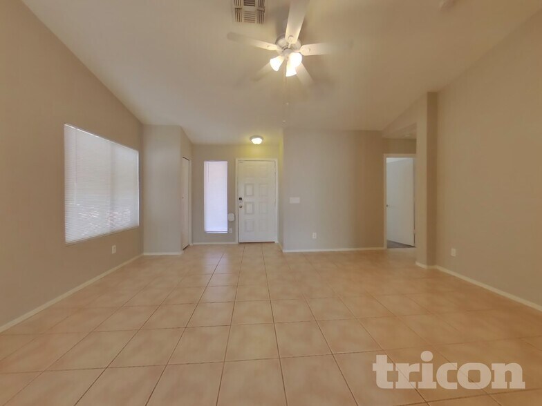 Building Photo - 3628 W Firehawk Dr